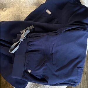 Figs Navy Blue Women's Scrub Set